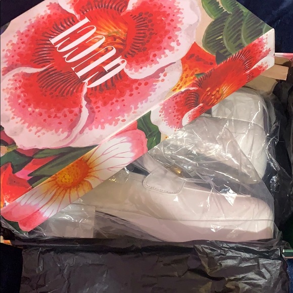 Packaged! - Picture 3 of 5